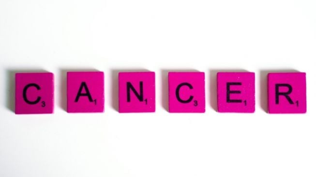 Ingin Lakukan Pengobatan Alternatif untuk Kanker? Dokter Ginekologi Ingatkan Hal Ini adalah adalah