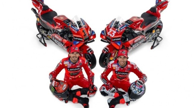 Francesco Bagnaia kemudian Enea Bastianini Sambut MotoGP 2024 dengan Desain Baru Ducati