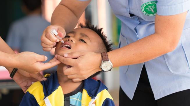 Waspada Polio Tak Bergejala Pada Anak, Ciri Bisa Muncul Setelah 40 Tahun