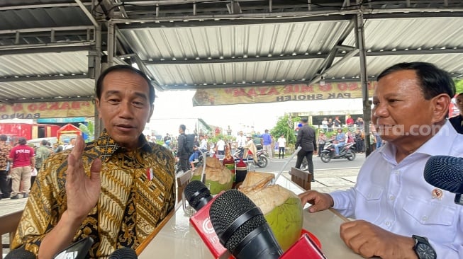 Pengamat Angka Cawe-cawe Jokowi Keterlaluan, Gaungkan Revolusi Mental Tapi Tak Ada Etika